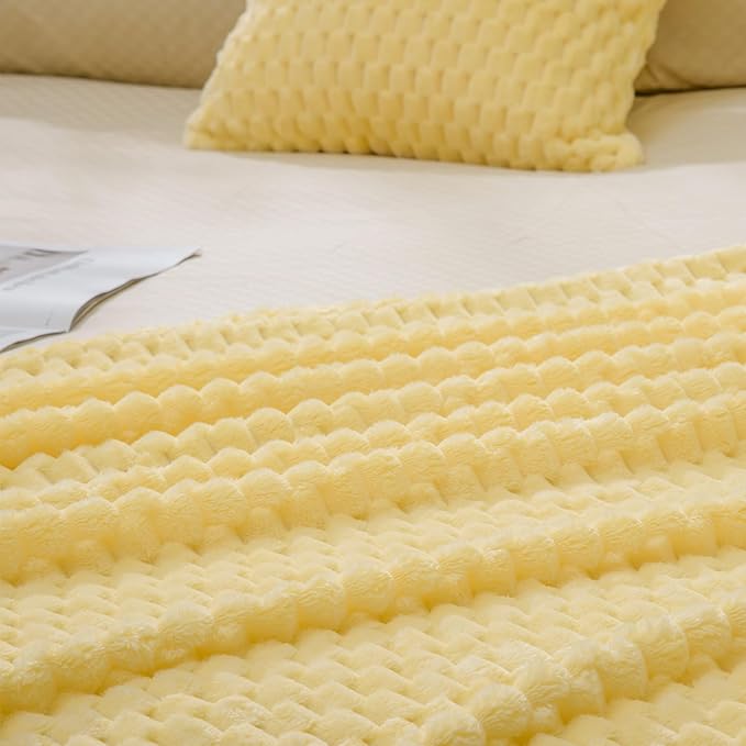 Vessia Flannel Fleece Queen Size Bed Blanket(90x90 inch), 3D Jacquard Light Yellow Fuzzy and Warm Blanket for Adults, 300GSM Super Soft Touch Cozy Lightweight Bed Decor for All-Season