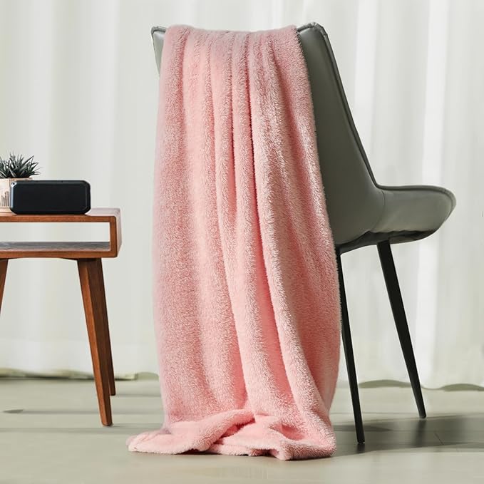 Plush Fleece Throw Blanket for Couch and Bed, Fluffy Fuzzy Cozy Soft Blankets All Season Use (50x60 Inches,Pink)