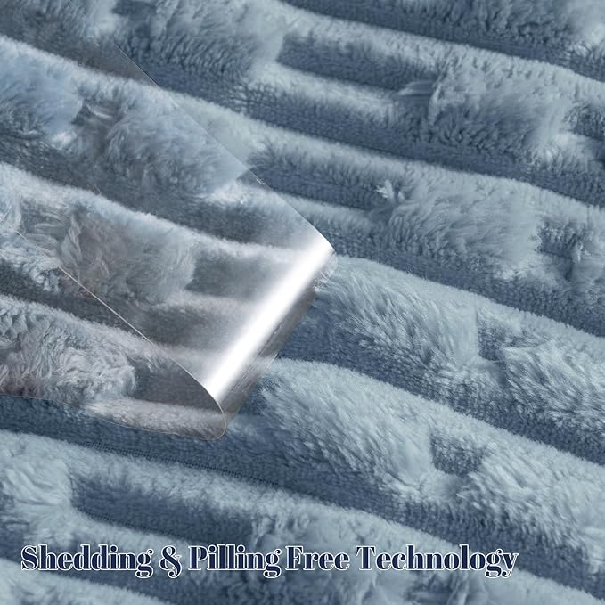 PHF Ultra Soft Flannel Fleece Blanket Queen Size, Lightweight 3D Jacquard Fleece Blanket, No Shedding, No Pilling, Luxury 340GSM Aesthetic Fluffy Cozy for Bed Room Decor, 90"x90", Dusty Blue