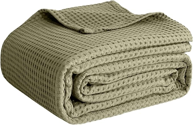 100% Cotton Blankets for Bed - Waffle Weave Blankets for Summer, Lightweight and Breathable Soft Woven Blanket for Spring (Olive Green, Throw (50" x 60"))