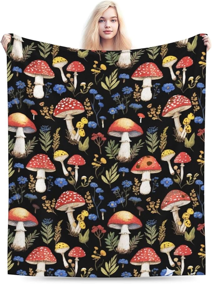 Red Mushroom Throw Blanket - Soft Plush Fleece Blankets- Cozy Mushroom Stuff Gifts for Women Girls Kids 50"X60"