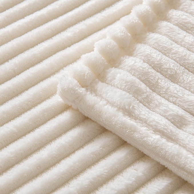MIULEE Fleece Blanket King Size 90"x108" 300GSM Super Soft Lightweight Plush Striped, Cream White Warm Cozy Breathable Ribbed Blanket for Bed/Sofa/Couch