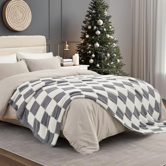 Snuggle Sac Faux Fur Throw Blanket for Couch, Cozy Soft Warm Blankets for Sofa Bedroom Living Room,Grey Checker,50x60 inches