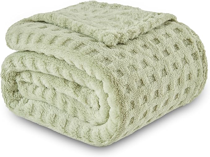 NEWCOSPLAY Super Soft Throw Blanket Green Premium Silky Flannel Fleece 3D Waffle Checkered Lightweight Bed Blanket All Season Use (Sage Green, Throw(50"x70"))