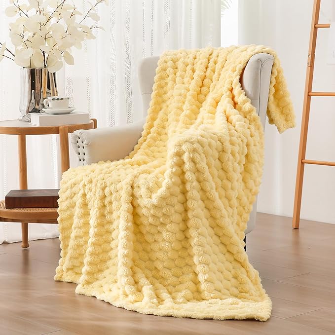 Vessia Flannel Fleece Throw Blanket, 3D Jacquard Light Yellow Fuzzy and Warm Blanket for Couch, Sofa, Bed, 300GSM Super Soft Touch Cozy Home Decor for All Seasons (50x70 inches)