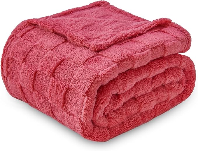 NEWCOSPLAY Super Soft Throw Blanket Coral Pink Premium Silky Flannel Fleece 3D Checkered Lightweight Bed Blanket All Season Use (Coral Pink Checkered, Throw(50"x70"))