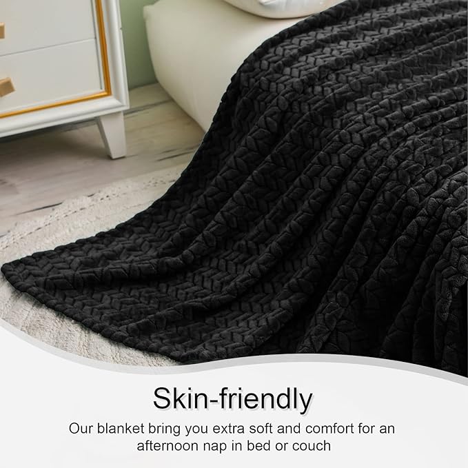 Exclusivo Mezcla Fleece Twin Size Blanket for Bed, 60x80 Inches Soft Cozy Jacquard Flannel Blankets, Lightweight Fuzzy Plush Warm for Women, Black