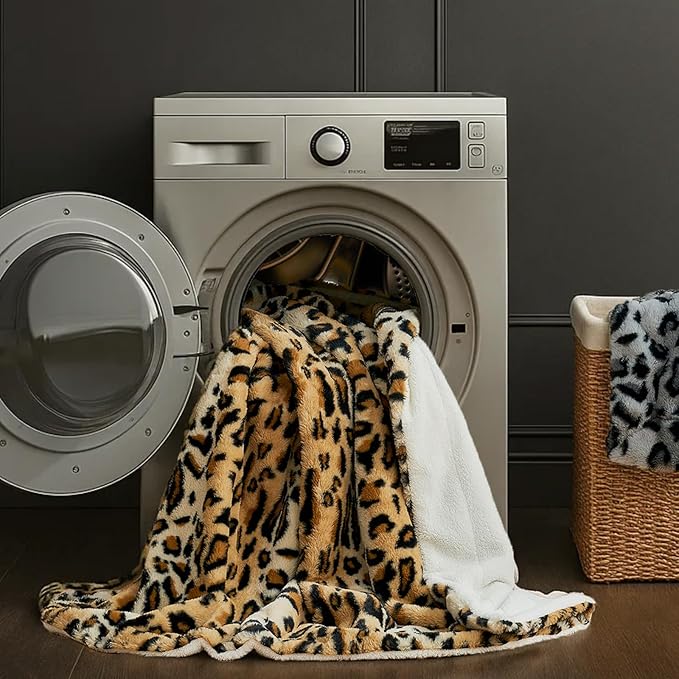 Cozy Bliss Luxury Faux Fur Throw Blanket Leopard Print, Non Shedding Double Sided Sherpa Blankets Super Soft Fluffy Thick Warm Throws Home Decor for Couch Bed Sofa Women,50"*60"Inches Snow Leopard