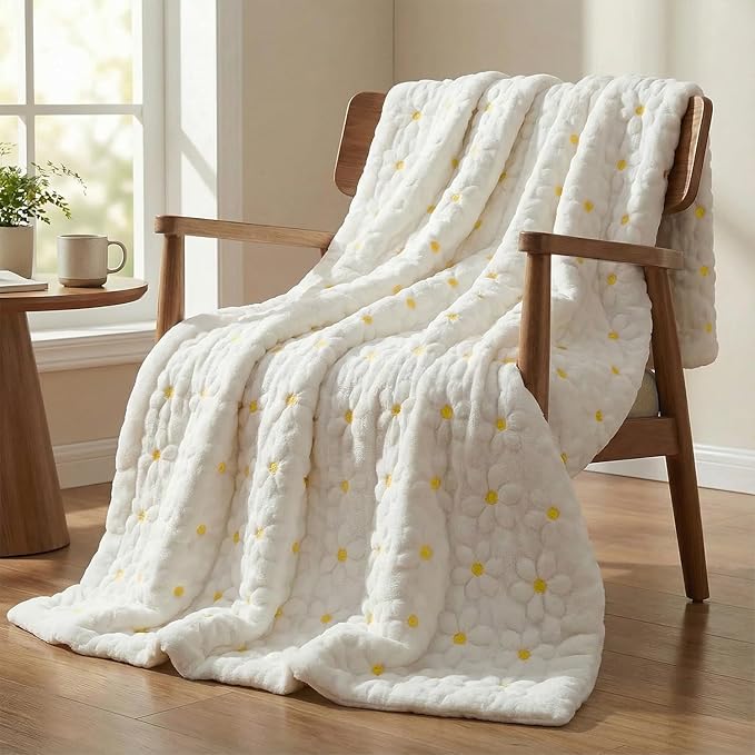 Horaldaily Spring Summer Throw Blanket, White Daisy Soft Fuzzy Plush Faux Fur Cozy Blankets for Couch Sofa Bed Lounging, Ideal Gifts for Kids Adults Wife Self, 50x60