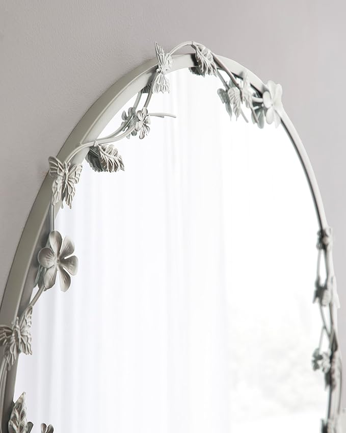 Kate and Laurel Rosella Modern Ornate Round Wall Mirror, 26 Inch Diameter, Silver, Circle Mirror with Floral Detailing for Use as Bathroom Mirror for Over Sink or Cute Kids Room Decor