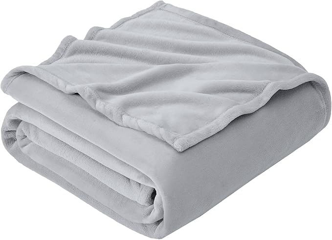 Hansleep Fleece Light Grey Throw XL Blanket, Super Soft Flannel Fuzzy Plush Cozy Blanket for All Seasons, Light Grey, Throw XL 50x70 Inches
