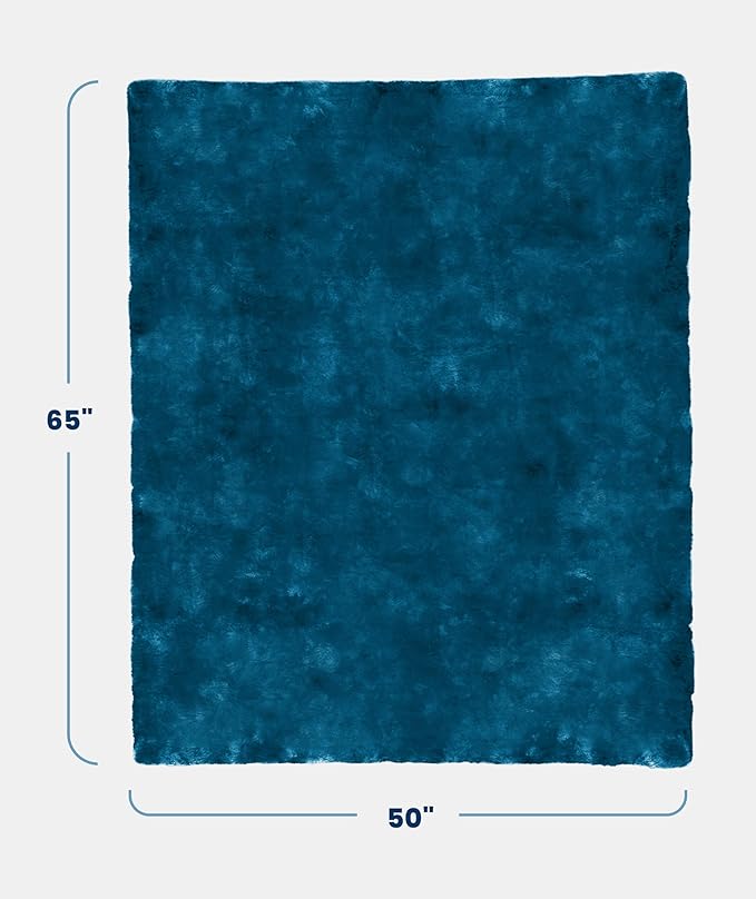 Everlasting Comfort Soft & Comfortable Teal Faux Fur Throw Blanket for Couch - (50"x65") Minky & Fluffy Fall Blankets & Throws, Plush Fuzzy Cover for Bed, Sofa & Living Room - Cozy Home Decor