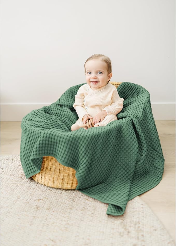 Konssy Waffle Baby Blanket - Soft & Cozy Nursery Swaddle Blanket, Lightweight Toddler Throw for Boys & Girls, Ideal for Wrapping(Green)