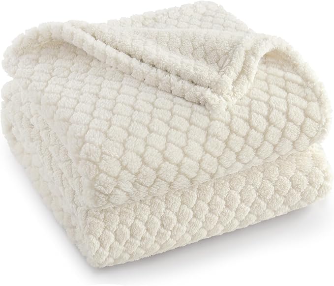 Exclusivo Mezcla King Size Fleece Blanket for Bed, Extra Soft Warm Decorative Fuzzy Blanket for Women, Lightweight Cozy Bedding Blankets, 90x104 Inches, Ivory