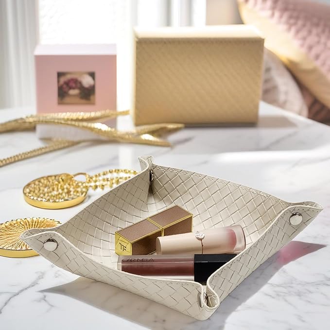 UnionBasic Small Valet Tray, Jewelry Tray for Rings Watches Earrings, Entryway Catchall Caddy for Coins Keys Change, Nightstand Bedside Valet Holder, Trays for Electronic Gadgets, Woven Beige