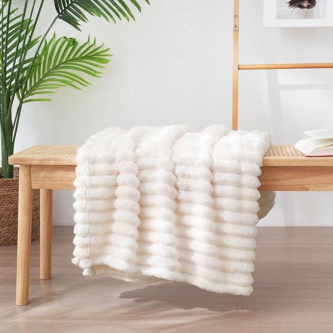 Vessia Flannel Fleece Throw Blanket for Couch,Sofa,Bed, 300GSM Striped Cream Throw Blanket for Adults and Kids, Super Soft Warm Cozy Lightweight Home Decor for All-Season(50x70inch)