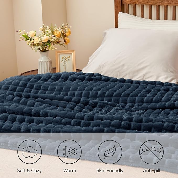 BEDELITE Navy Throw Blanket for Couch and Bed- Super Soft and Warm 3D Checkered Fluffy Fuzzy Fleece Blanket, Luxurious Plush Cozy Blanket for Room Decor Fall and Winter, 90x90 inches, Queen Size