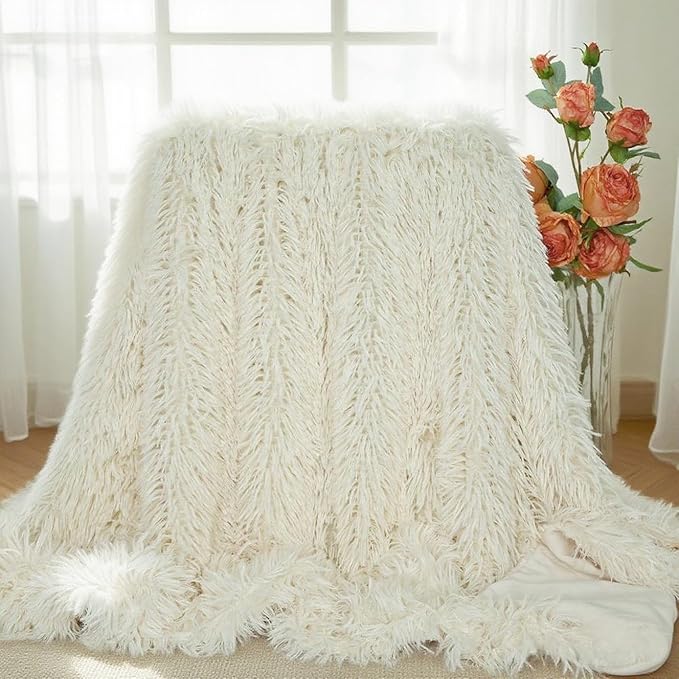 Plush Super Soft Blanket Bedding Sofa Cover Furry Fuzzy Fur Warm Throw Qulit Cozy Couch Blanket for Winter (63"x79", Cream)