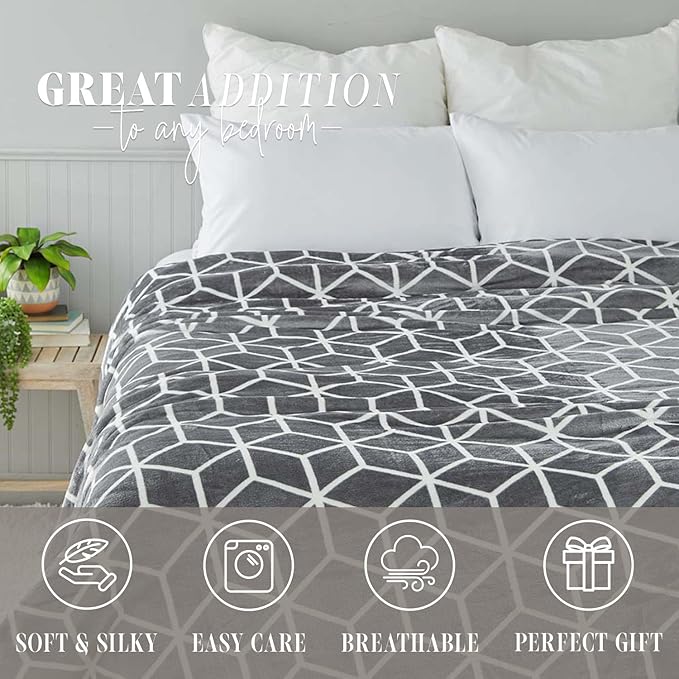 Elegant Comfort Luxury Velvety Feel Blanket, All-Season Lightweight Blanket, Ultra Plush, Soft, Cozy-Fuzzy Flannel Fleece for Couch, Sofa, Bed, Travel, Cube Design, Twin/Twin XL, Gray