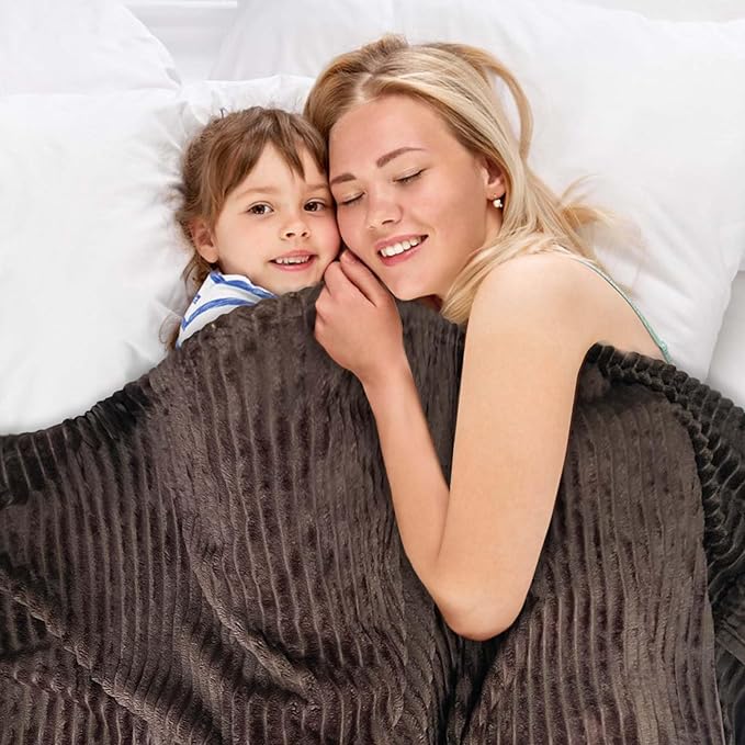 Bnuitland Brown Fleece Throw Blanket 90"x108",300GSM Soft Cozy Warm Lightweight Stripe Pattern for Bed Sofa Home Decor,Suitable for Adults Family All Season