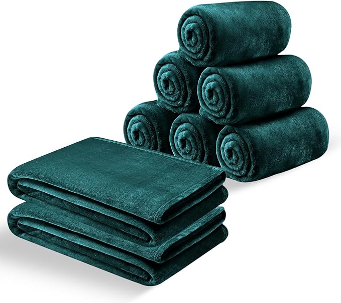 MOONLIGHT20015 Fleece Blanket Queen Size 8 Pack - Super Soft Fuzzy Emerald Throw Blanket for Couch and Sofa - Lightweight Luxury 400 GSM Microfiber Bed Blankets and Throws, 90 x 90 Inches (Queen)