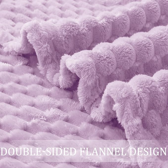 Exclusivo Mezcla Fleece King Blanket for Bed, Extra Large Fuzzy Lilac Purple Bed Blankets, Soft Cozy Plush Sofa Throws for All Seasons, 90x104 Inches