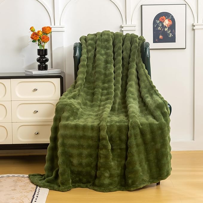 YUSOKI Luxury 3D Bubble Light Weighted Throw Blanket 1.8lb,All Ages,Home Decoration, (Olive Green,50 * 60inches)