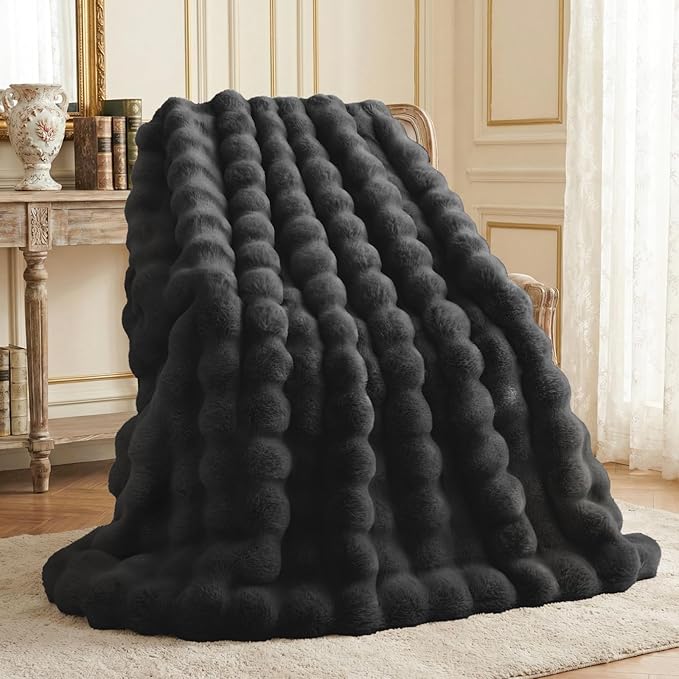 L'AGRATY Faux Rabbit Fur Blanket: 90" x 90" Queen Luxury Soft Fluffy Thick Fur Throw Blanket for Couch Bed Sofa - Cozy Plush Bubble Blankets for Winter: Flannel Fleece Decorative Blanket(Black)