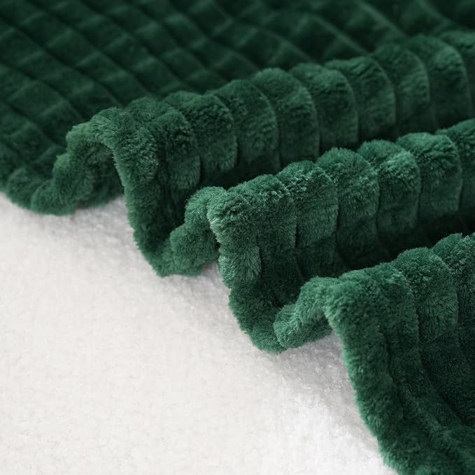 Dark Green Throw Blanket 50"×70" Decorations Fleece Super Soft Plush Fuzzy Cozy Blanket with Square 3D Jacquard Grid Design Luxury Lightweight for Couch Sofa Chair