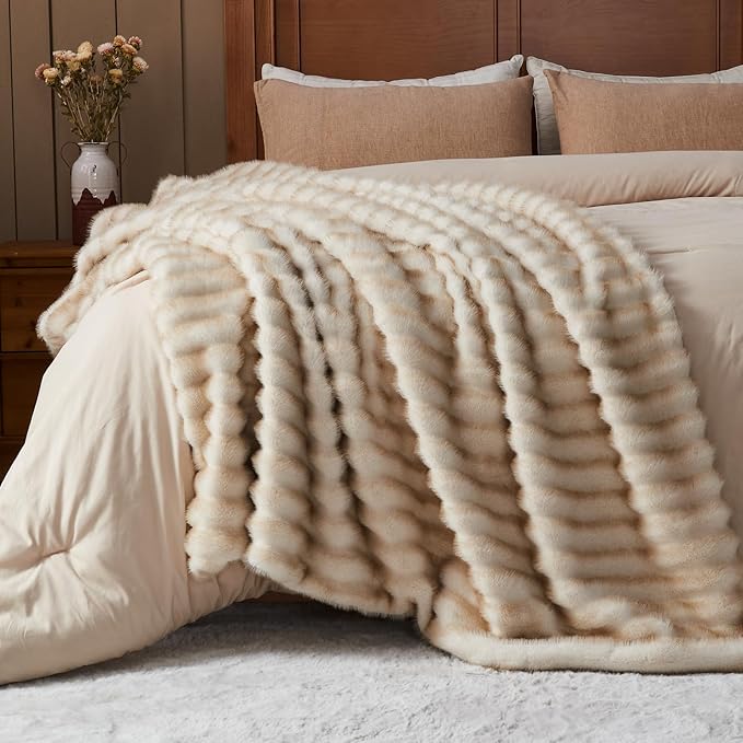 NEWCOSPLAY Faux Fur Throw Blanket Brown Luxury Fluffy Thick Warm Blanket for Couch Sofa Bed 1000GSM (Stripe Brown Thick, Throw(50"x60"))