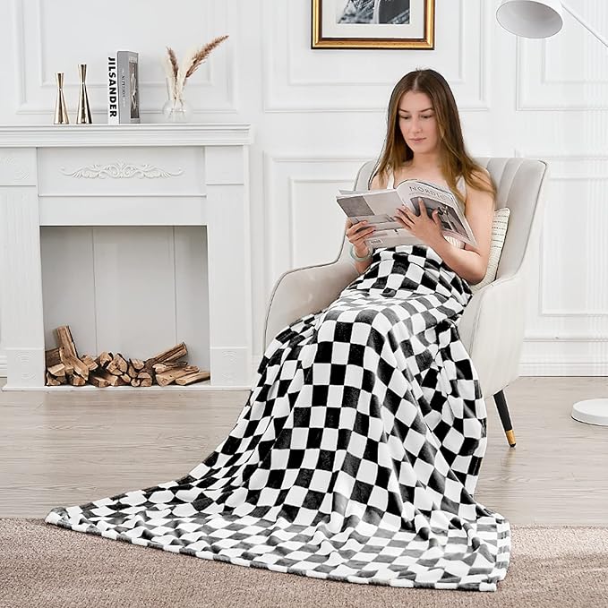 Checkered Blanket Flannel Throw Blankets Soft Cozy Checkered Grid Print Chessboard Gingham Pattern Throws for Bed Sofa Couch for All Seasons, 60x80 Inch, Black