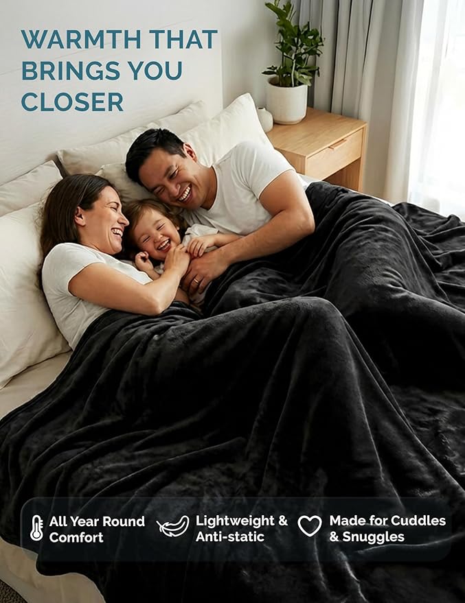 Casa Platino Fleece Blanket King Size – 300 GSM Black Fleece Throw for Bed or Couch – Soft Cozy Warm Holiday Winter Blanket for Bed, Fuzzy Plush Elegant Gifts for Men & Women - 108x90 Inch