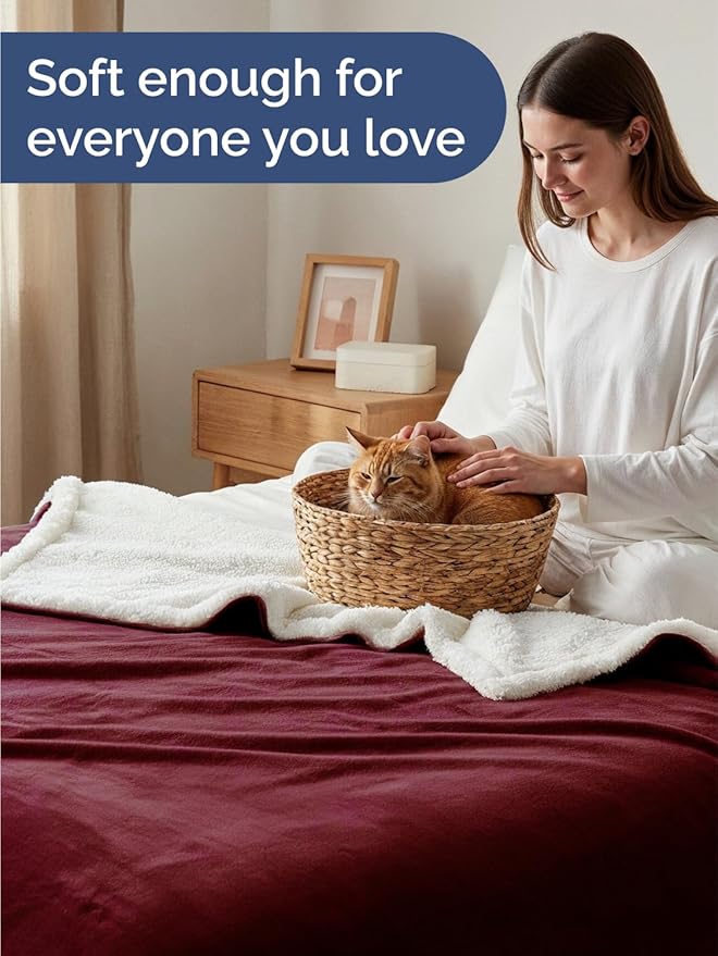 Sherpa Fleece Blanket Twin Size - Reversible Sherpa Fleece Twin Blanket - Super Soft Double Sided for Bed, Sofa, Couch - Thick, Warm, Fuzzy & Plush - Luxurious Bedding for Winter - Burgundy, 60" x 80"