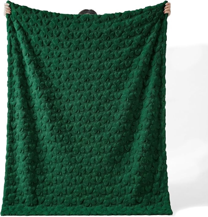 Horaldaily St. Patrick's Day Solid Blanket Throw, Drak Green Shamrock Heart Soft Fuzzy Plush Faux Fur Cozy Blankets for Couch Sofa Bed Lounging, Ideal Gifts for Kids Adults Wife Self, 60x80