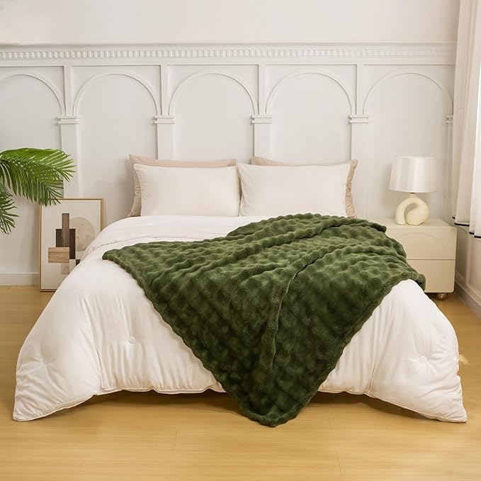 YUSOKI Luxury 3D Bubble Light Weighted Throw Blanket 1.8lb,All Ages,Home Decoration, (Olive Green,50 * 60inches)