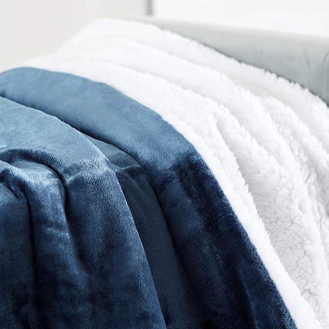 Genteele Sherpa Throw Blanket Super Soft Reversible Ultra Luxurious Plush Blanket, 90 x 90 inches, Navy/White