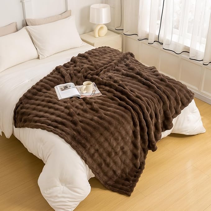 YUSOKI Luxury 3D Bubble Light Weighted Throw Blanket 2.8lb,All Ages,Home Decoration, (Brown,60 * 80inches)