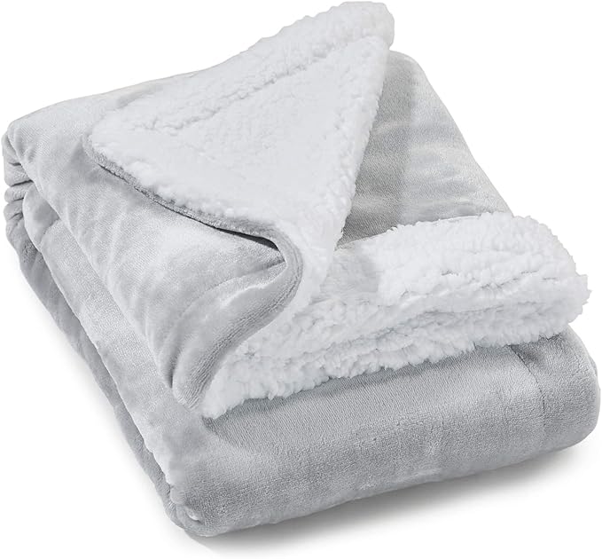 Genteele Sherpa Throw Blanket Super Soft Reversible Ultra Luxurious Plush Blanket, 40 x 50 inches, Silver/White