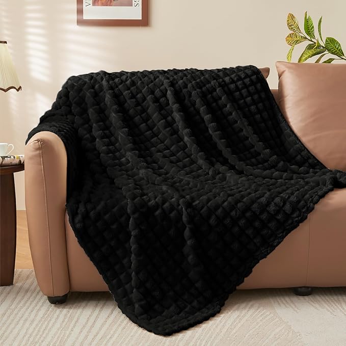BEDELITE Black Throw Blanket for Couch and Bed- Super Soft and Warm 3D Checkered Fluffy Fuzzy Fleece Blanket, Luxurious Plush Cozy Blanket for Room Decor Fall and Winter, 50x60 inches