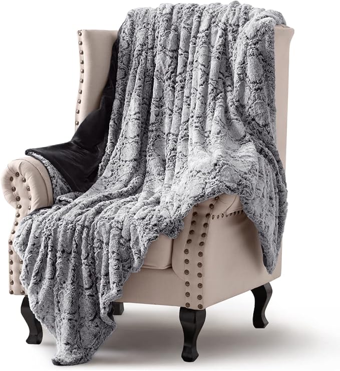 KAWAHOME Faux Fur King Size Blanket for Bed, Ultra Soft Warm Fluffy Blanket for Couch, Plush Fuzzy Bedding, Cozy Luxury Quatrefoil Pattern Bedroom Decor Gifts, 108" X 90" Dark Grey