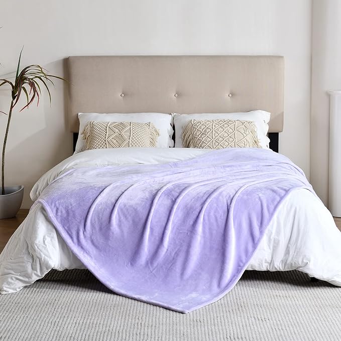 SOCHOW Flannel Fleece Blanket Throw Size, All Season Super Soft Cozy Blanket for Bed or Couch, Lilac, 50x60 inches