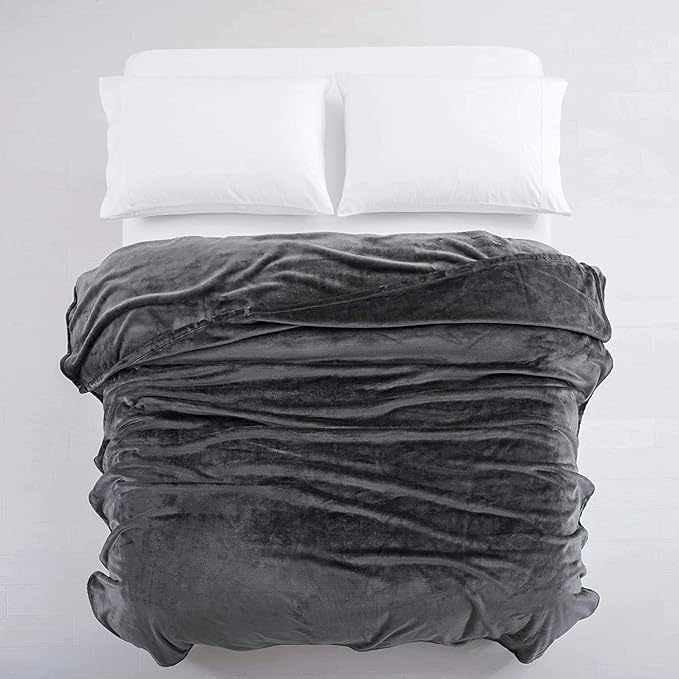 MOONLIGHT20015 Fleece Blanket - Super Soft Fuzzy Dark Grey Throw Blanket for Couch and Sofa - Lightweight Luxury 400 GSM Microfiber Fluffy Bed Blankets and Throws, 50 x 60 Inches (Throw/Travel)