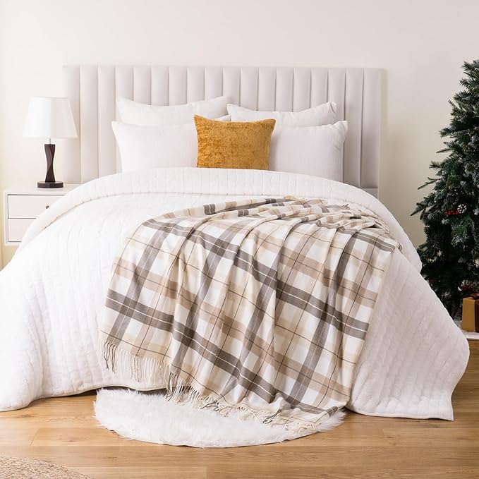 BATTILO HOME Fall Plaid Throw Blanket for Couch, Farmhouse Checkered Decor Throw, Lightweight Beige Throw Blankets for Bed Sofa Neutral Fall Decor, 49"x63"