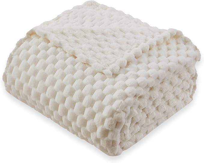 Super Soft Fleece King Size Blanket 90x102 Inches for Bed, Premium Silky with 3D Imitation Turtle Shell Jacquard Decorative Blankets, Lightweight and Cozy for Living Room.Ivory