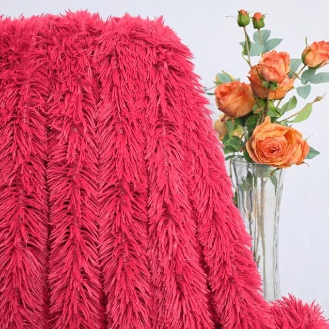 Ultra Soft Plush Blanket – Cozy Furry Throw for Bed, Sofa, or Couch – Warm & Fuzzy Fur-Like Texture – Perfect for Snuggling (51x63 Inches, Red)