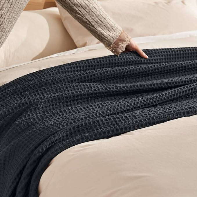 PHF Ultra Soft Waffle Weave Blanket Queen Size 90"x 90"- Washed Lightweight Breathablee Cozy Woven Blanket - Great for Couch Bed Sofa Home Car - Black