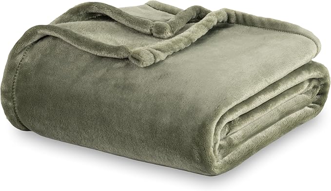 Berkshire Blanket Classic Velvetloft® Solid Blanket Twin Size, Lightweight Cozy Flannel Plush Blanket for Bed and Couch,Dark Sage,60×92 Inches