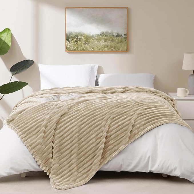 Soft Linen King Size Blanket for Bed - 300GSM Cozy Warm Bedding Fleece Blanket for women, Cute Large Lightweight Sofa Couch Cover Bed Blankets for Her Him, Home Room Decor, Linen, 108x90 Inches