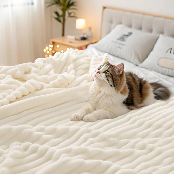 decorUhome Soft Fleece Cream White Blanket King Size for Bed, Cozy Fluffy Plush Flannel Large Striped Throws for Couch Sofa, Lightweight Decorative Fuzzy Blanket for Woman, 108x90 Inches