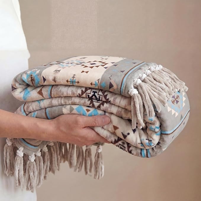 CASAAGUSTO Boho Throw Blanket - Green and Beige Decorative Blankets with Tassel, Printed Flannel Bohemian Blanket for Chair, Bed, Sofa, Couch(50 * 60, Green and Beige)